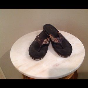 Women's coach flip flops